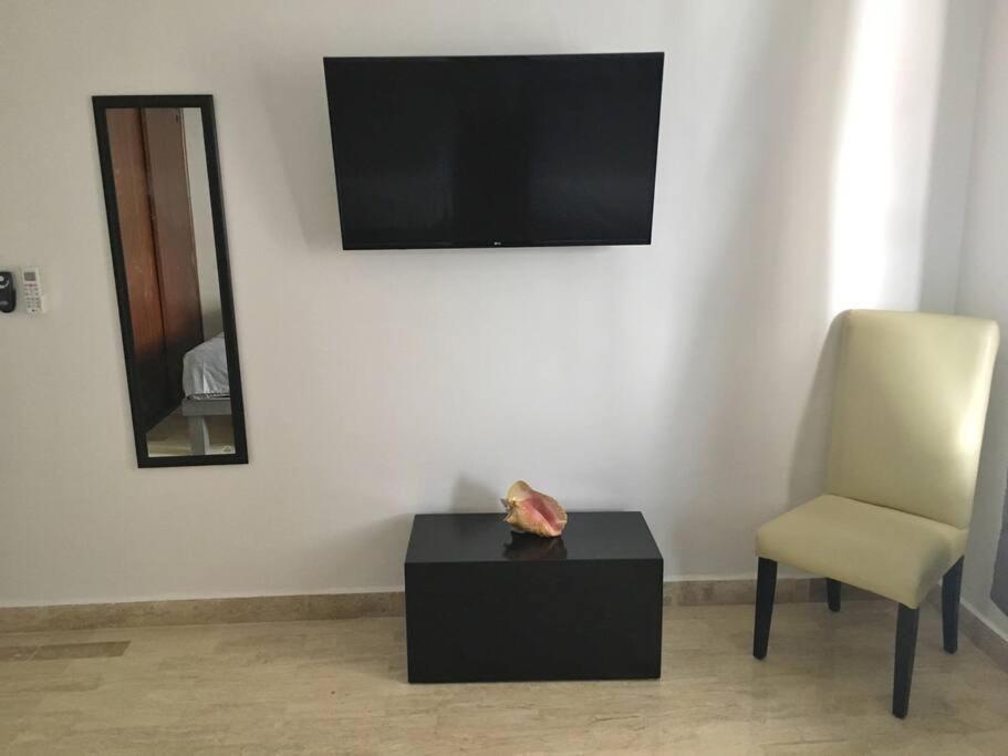 Rooftop Penthouse 3 Bedrooms, Sleeps 8! Cancun Exterior photo